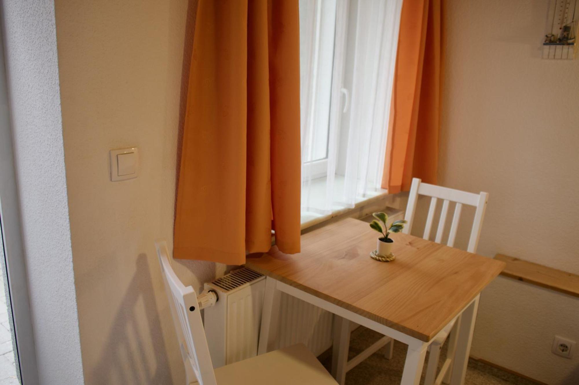 Grosser Gartenbungalow Nr 3 Mit Terrasse - Strandvogtei Sellin (Rugen)