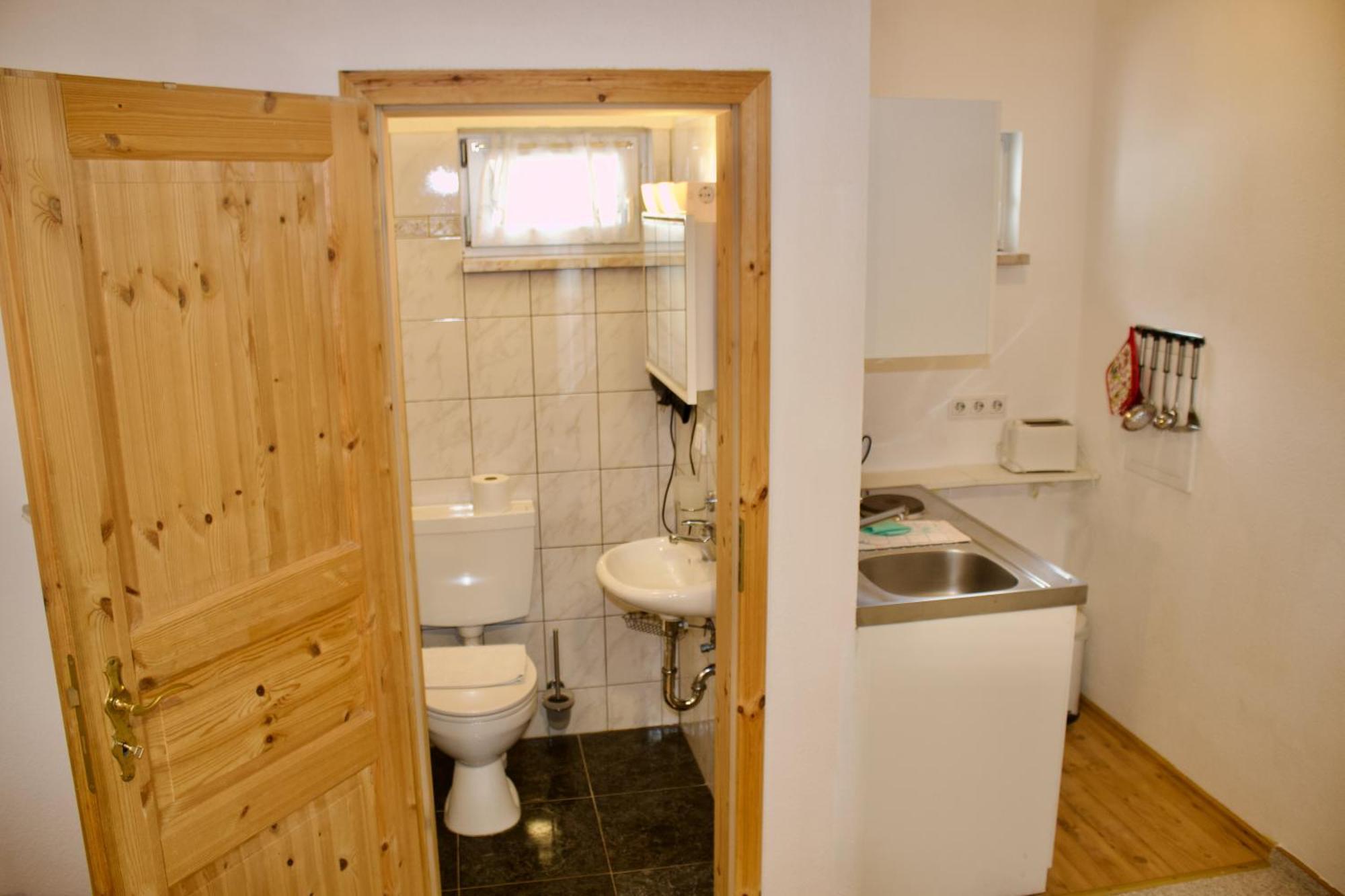 Grosser Gartenbungalow Nr 3 Mit Terrasse - Strandvogtei * Sellin (Rugen)