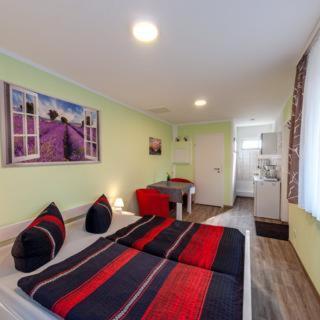 Grosser Gartenbungalow Nr 3 Mit Terrasse - Strandvogtei Appartement